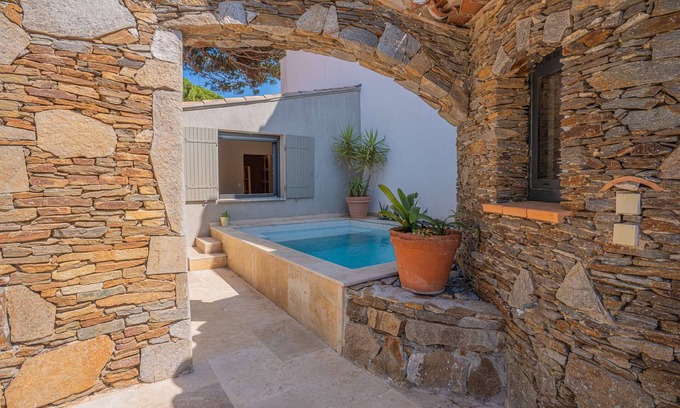 La Capte Casa | Villa climatisée pour 10 personnes avec piscine à Hyères-La Capte