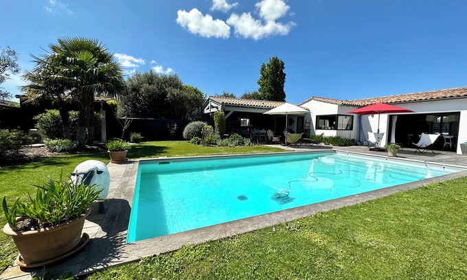 Sainte-Marie-de-Re Villa | Villa**** Clos Mille Sabord