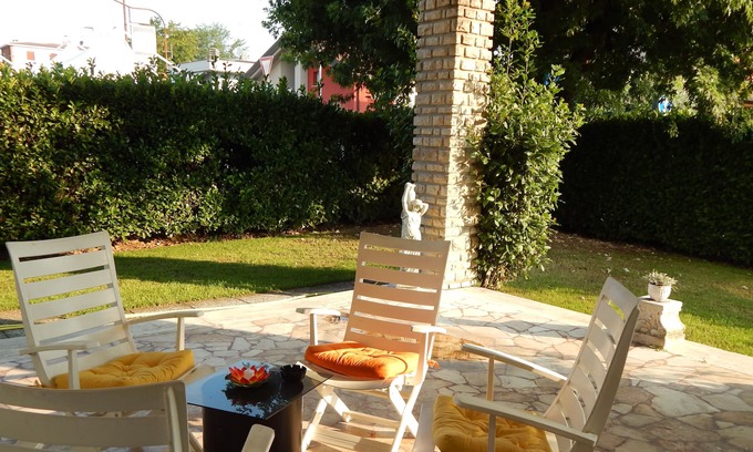 Villaggio degli Sposi Casa | Villa Clotilde, garden with patio