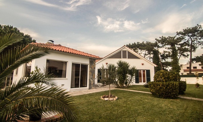 Banzao Villa | Villa Colares, Banzao