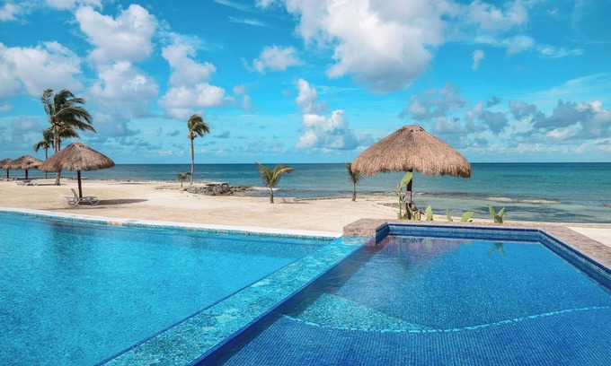 Costa Maya Villa | Exclusive Beachfront Villa Coralina Retreat