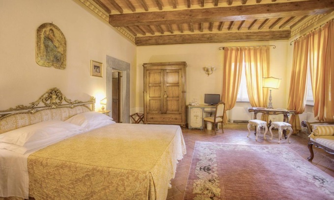 Cortona Old Town Complejo | VILLA CORTONESE - Quince Habitaciones Resort, Capacidad 34