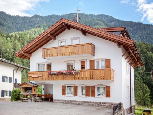 Ortisei Apartamento | Villa Costa