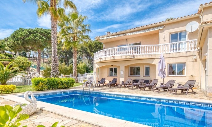 Lloret de Mar Villa | Villa "Costacabana - Estrella" con vistas al mar, piscina privada y Wi-Fi
