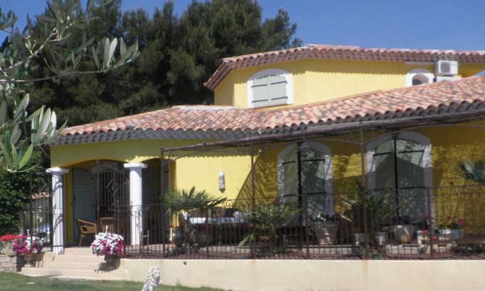 Le Puyricard Villa | Villa Costa Azul muy hermoso servicio.