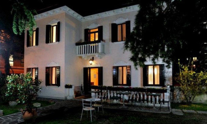 Mestre Casa | Villa Crispi