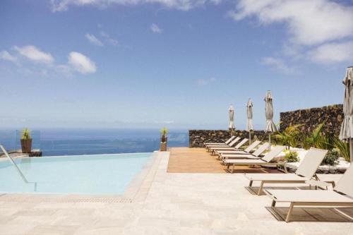 Las Indias Villa | Villa de lujo en La Palma con Vistas al Mar y Piscina