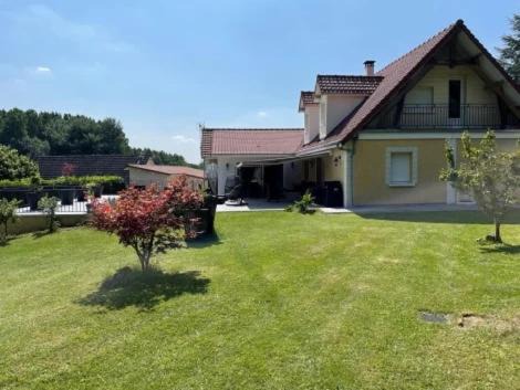 Pernois Casa | Villa de L'ovalie