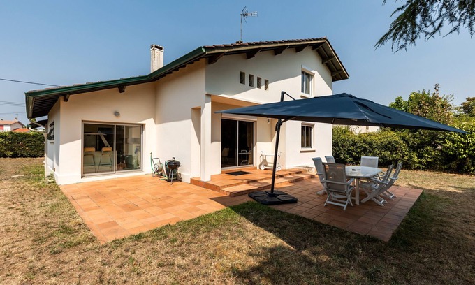 Bazas Casa | Villa De Monzie – Confort, encanto y tranquilidad en el corazón de Bazas