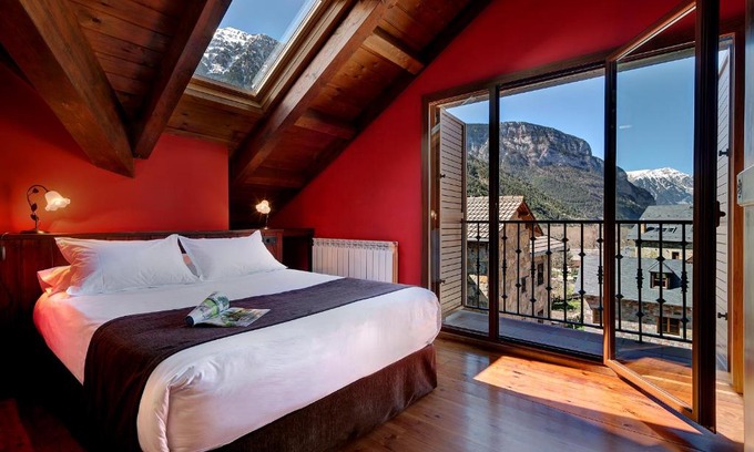 Plan Apartamento | Villa de Plan Apartments&Suites