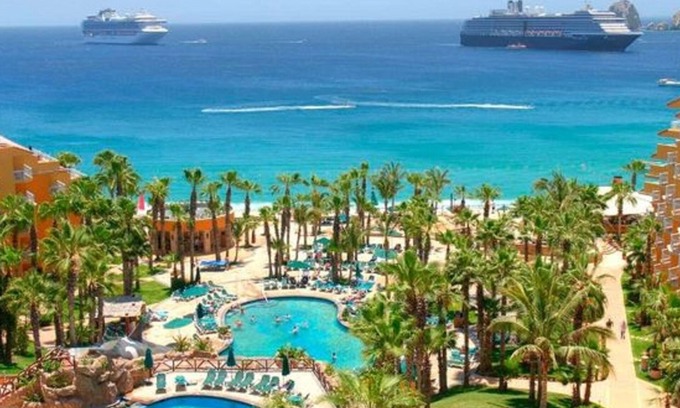 El Medano Ejidal Complejo | Villa Del Palmar Beach Resort and Spa One Bedroom Suite Sleeps 4- Cabo San Lucas