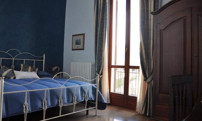 Sulmona Cama Y Desayuno | Villa Del Poeta