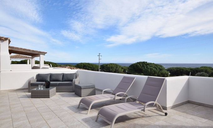 Baia Sant'Anna Villa | Villa en Budoni con 3 habitaciones, capacidad 7