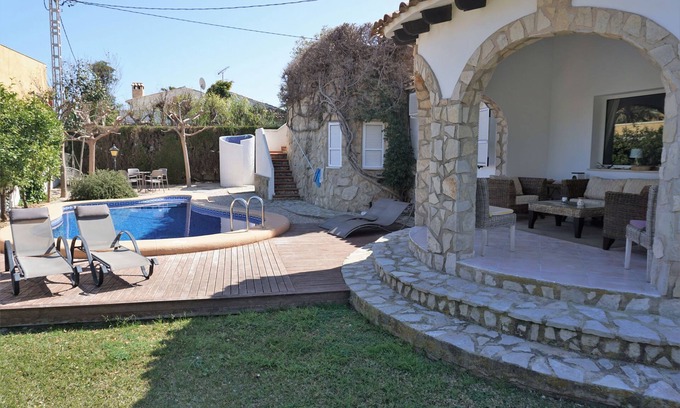 Almadrava Beach Chalet De Esquí | Villa DELMAR al lado de la playa en Els Poblets