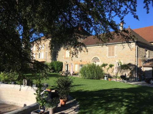 Cremieu Cama Y Desayuno | Villa des Contamines