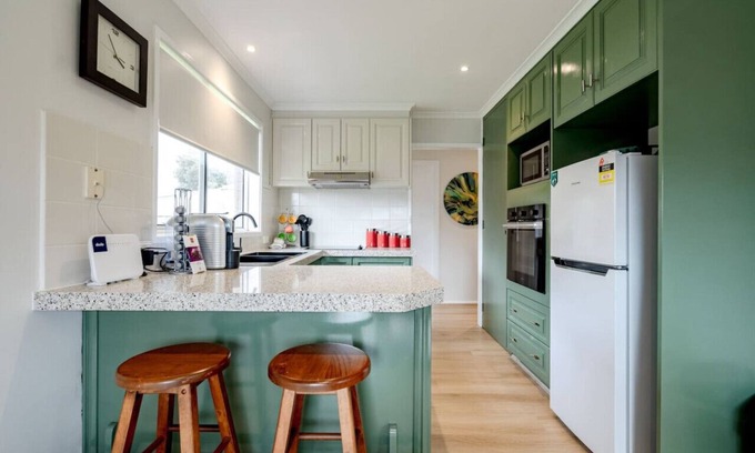 Clifton Springs Casa | Villa Di Mare - 230m to shops