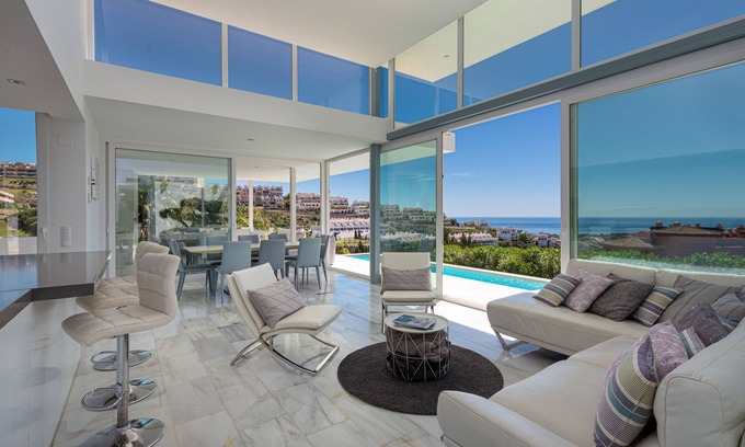 Casares Villa | Villa Dona Julia 2410 Golf and Sea views