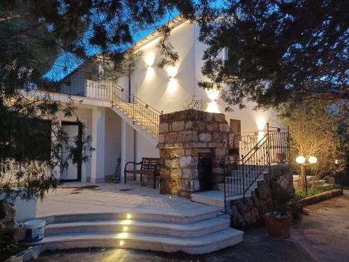 Castelluzzo Casa | Villa Dracena