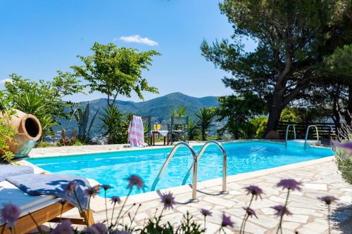Skopelos Villa | Villa Driades