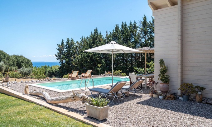 Karavados Villa | Villa 'Driftwood' con vistas al mar, Wi-Fi y aire acondicionado