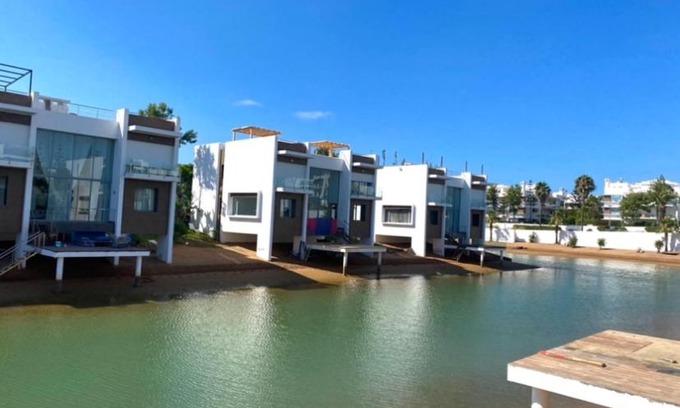 Cherrat Villa | Villa Eden Island
