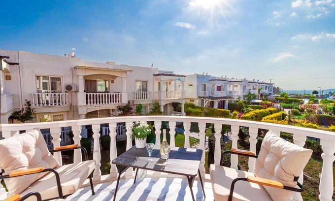 Bogazici Casa | Villa Elena; Özel Dizayn Tatil Evi