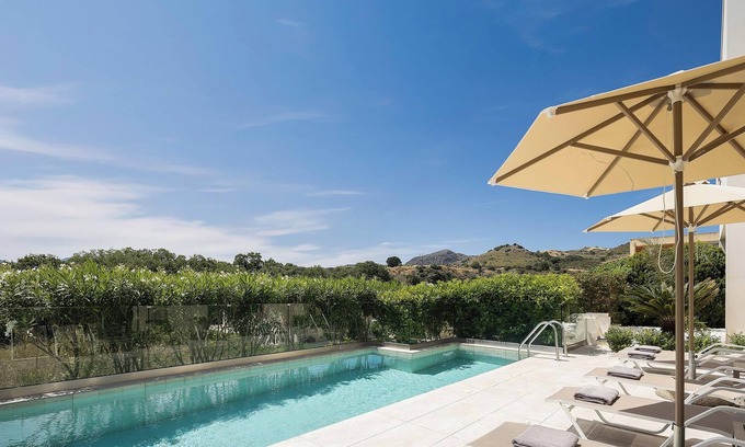 Monopari Villa | Villa en una zona tranquila con acceso a todas las playas del sur y cerca de servicios.