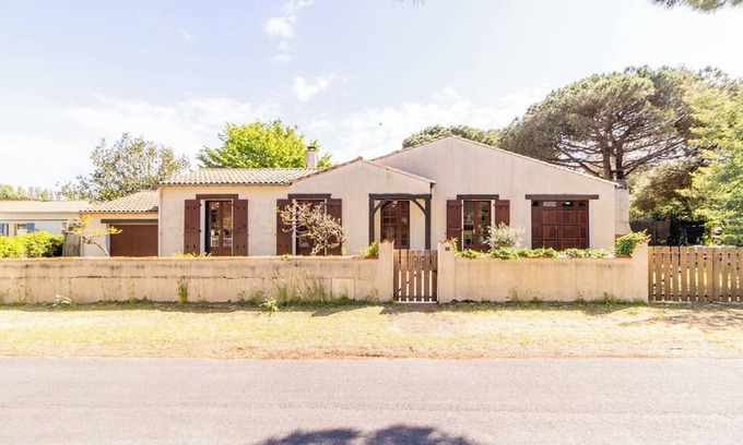 Saint-Trojan-les-Bains Casa | Villa Entre-Deux-Mers. 4 bedrooms. Gatseau Beach