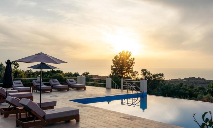 Tsoukaladhes Apartamento | Villa Erato
