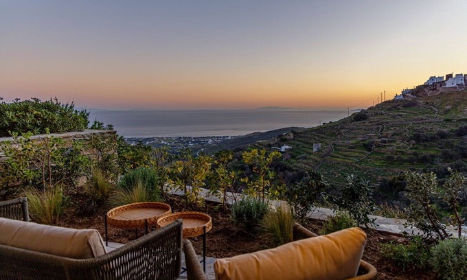Tinos Casa | Villa Erato in Triantaros Tinos