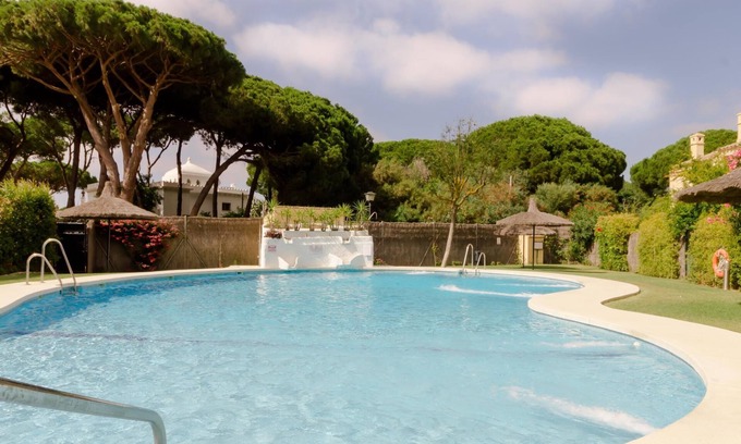 El Puerto de Santa Maria Cabaña | Villa con piscina en El Manantial