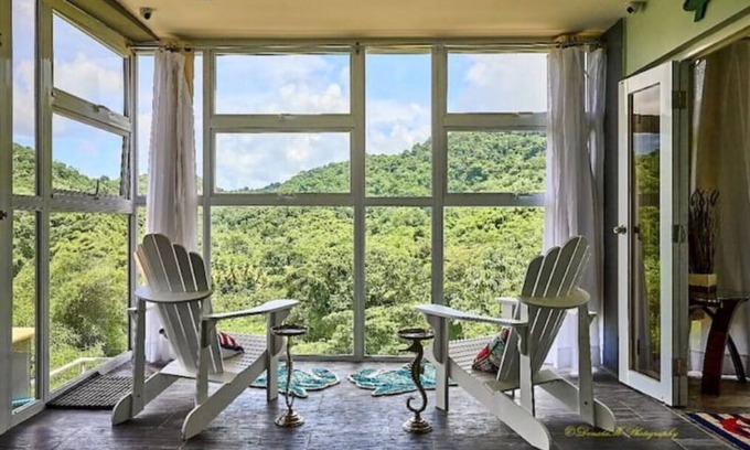 Parlatuvier Villa | Villa Escalante