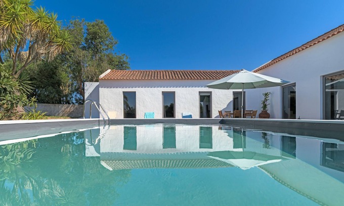 Cavaleiro Villa | Villa 'Espaço Fataca - Sw Alentejano' con piscina privada, terraza privada y Wi-Fi