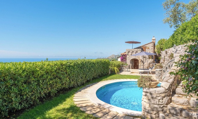 Sant'Agata sui Due Golfi Villa | Casa rústica familiar con vistas al mar