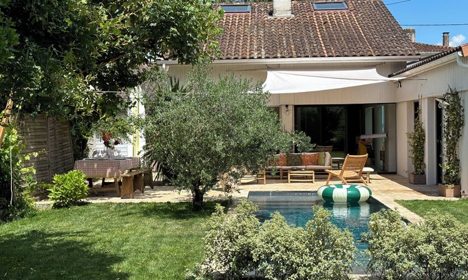 Le Bouscat Casa | Villa Familiale Avec Piscine @familihousse