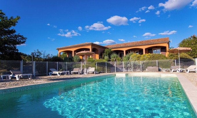 Joyeuse Casa | Villa Fanny - Private Pool and Spa in Joyeuse, Ardèche. Ideal for families!