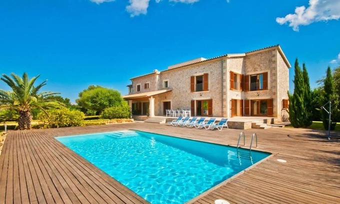 Alcudia Villa | Villa "Finca Santa María" con piscina, jardín y Wi-Fi