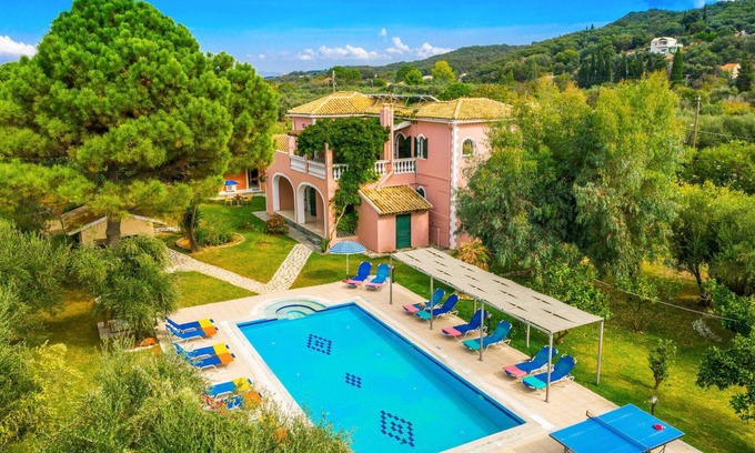 Almiros Beach Villa | Villa Finikas by Villa Plus