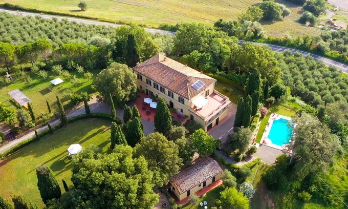 Il Poggio Villa | Villa en Radicofani con 13 habitaciones, capacidad 28