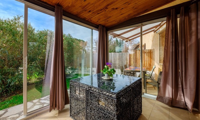 Saint-Cezaire-sur-Siagne Villa | Villa Madeleine – Encanto provenzal con jardín privado 🌿☀️
