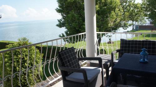 Balatonboglar Apartamento | Villa Gabriella - Vízparti