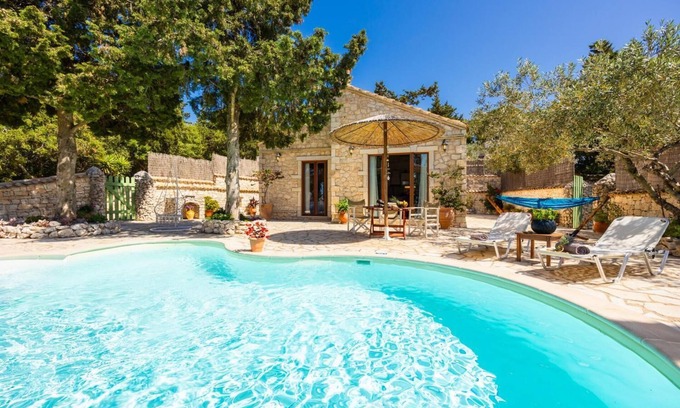 Vlachopoulatika Villa | Villa Gallini - Una Habitación Villa, Capacidad 3