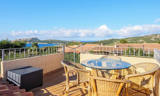 Santa Reparata Villa | Villa "George" con vistas al mar, terraza privada Wi-Fi, y jardín privado
