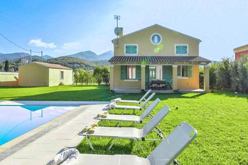 Almiros Beach Villa | Villa Gialetti