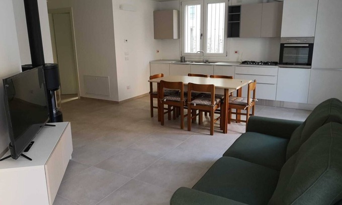 Rivabella Apartamento | Villa Glicine, new apartment 150 mt from the sea