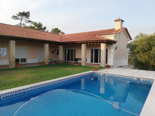 Tomar Casa | Villa Gomes Pedro