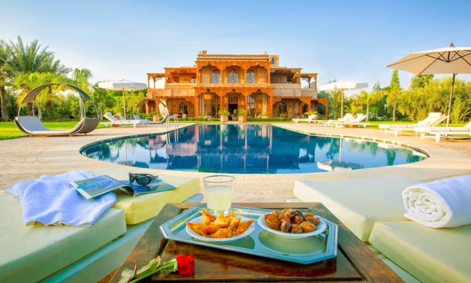 Sidi Abdallah Ghiat Villa | Villa Hana: Le luxe au coeur de la vallée de l'Outika