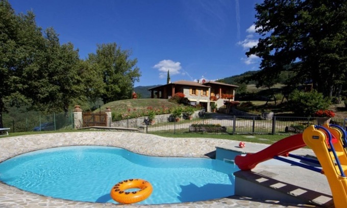 Papiano di Stia Villa | Villa Heidi. Sleeps 6. Private pool.
