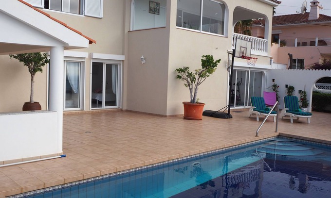 Santa Ursula Chalet De Esquí | VILLA HIBISCUS