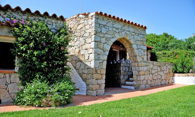 Palau Villa | Villa Ibiscus - Porto Raphael traditional home with seaview